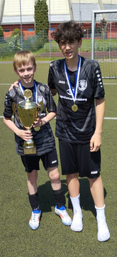 florian neuhaus links