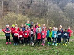 Rekordbeteiligung: TuS Rumbeck mit 31 Läufer*innen beim Freienohler Crosslauf
